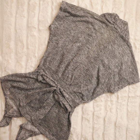 Bundle of 5 small tops - Picture 16 of 16